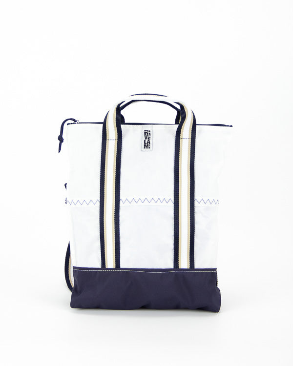 Compact backpack in reclaimed sailcloth – Brezzino