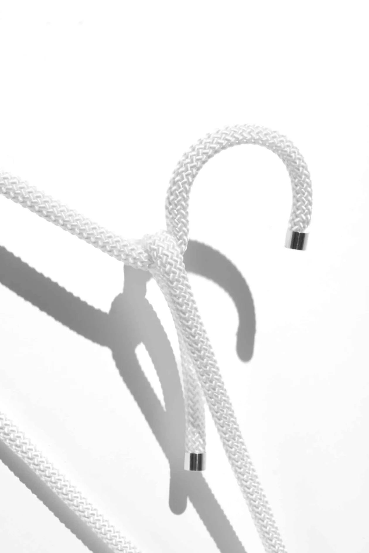 Pack of 25 hangers – 20% off